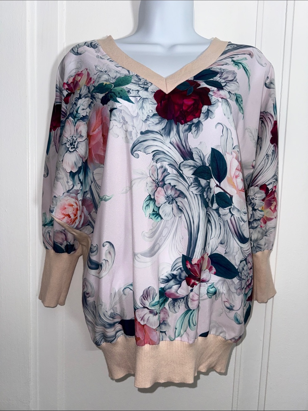 Ted Baker ALICHIA Floral Mixed Media Sweater Top Sz 2